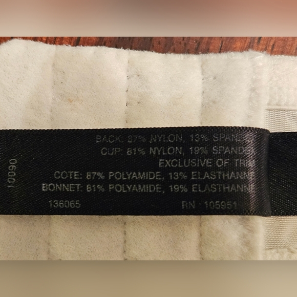 NATORI Harmony Full Fit Spacer Underwire T-Shirt Bra #136065 White 38DD EUC - Picture 7 of 7